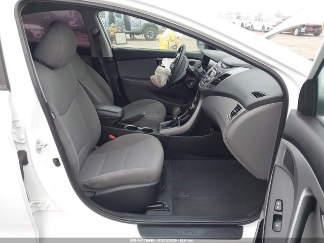 Hyundai ELANTRA SE 2015 5NPDH4AE7FH584646 Image 5