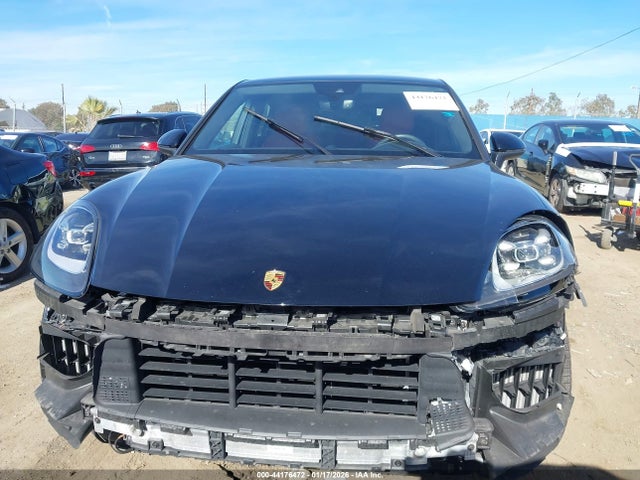 Porsche Cayenne Coupe 2021 WP1BA2AY4MDA40469 Image 12