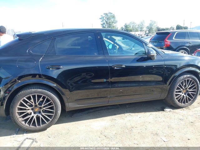 Porsche Cayenne Coupe 2021 WP1BA2AY4MDA40469 Image 13
