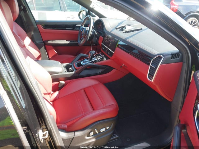 2021 PORSCHE CAYENNE COUPE WP1BA2AY4MDA40469 Photo 4