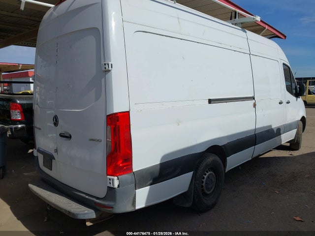 WD4PF1CDXKP072535 Mercedes-Benz Sprinter 2500 High Roof V6