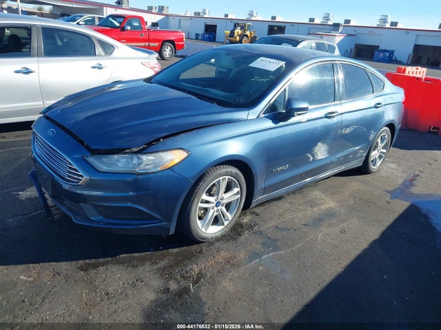 Ford Fusion Hybrid S 2018 3FA6P0UU2JR167731 Image 2