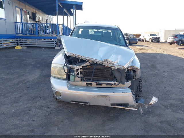 44176554 :رقم المزاد ، 1D7HW48NX6S601931 vin ، 2006 Dodge Dakota Slt مزاد بيع