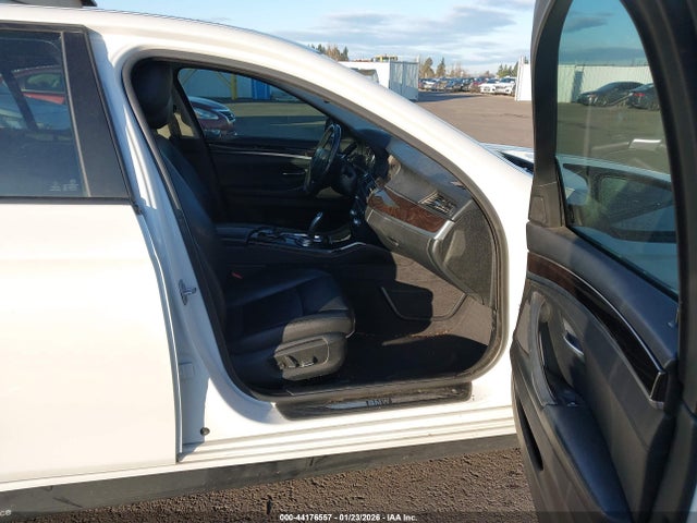 Aukcja sprzedaży 2015 Bmw 528i Xdrive, vin: WBA5A7C50FD622891, numer aukcji: 44176557