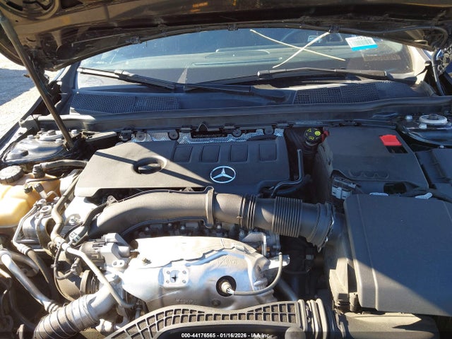 Mercedes-Benz A 220 2019 WDD3G4EB2KW027071 Image 10