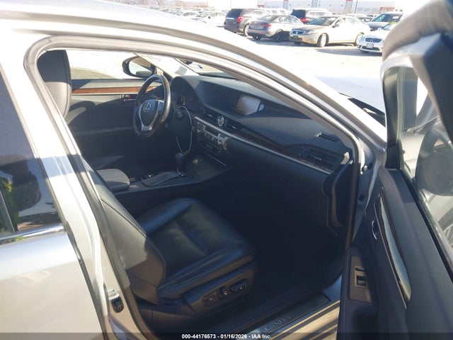 Aukcja sprzedaży 2015 Lexus Es 350, vin: JTHBK1GG6F2196873, numer aukcji: 44176573