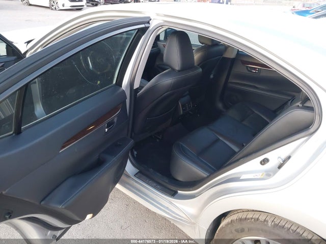 Aukcja sprzedaży 2015 Lexus Es 350, vin: JTHBK1GG6F2196873, numer aukcji: 44176573