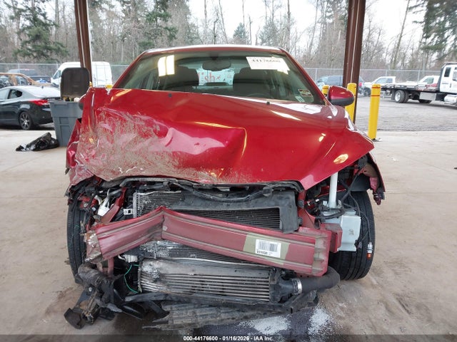 1G1JC5SB8G4132300 Chevrolet Sonic Lt Auto