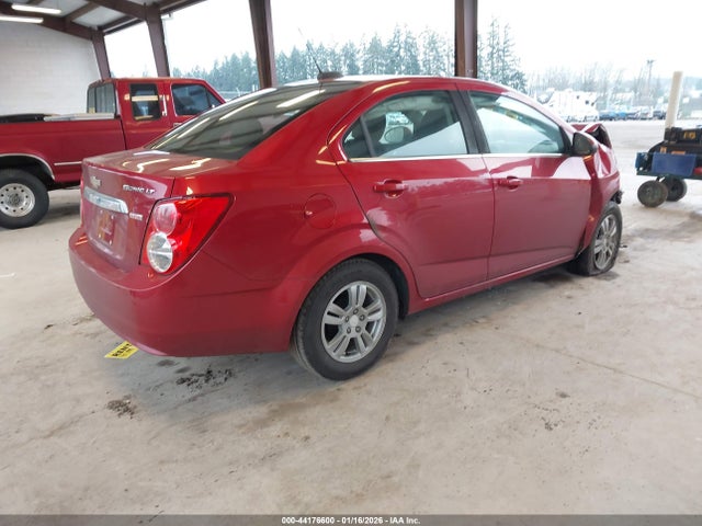 1G1JC5SB8G4132300 Chevrolet Sonic Lt Auto