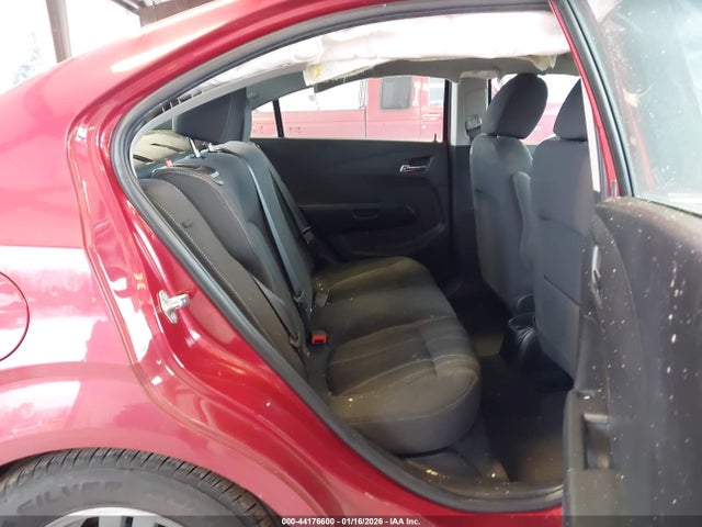 1G1JC5SB8G4132300 Chevrolet Sonic Lt Auto