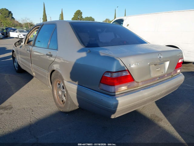 Продажа на аукционе авто 1999 Mercedes-benz S 320, vin: WDBGA33G5XA421897, номер лота: 44176603