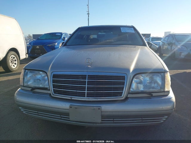 Продажа на аукционе авто 1999 Mercedes-benz S 320, vin: WDBGA33G5XA421897, номер лота: 44176603