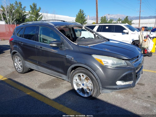 Ford Escape Titanium 2015 1FMCU0J95FUB63044 главное изображение