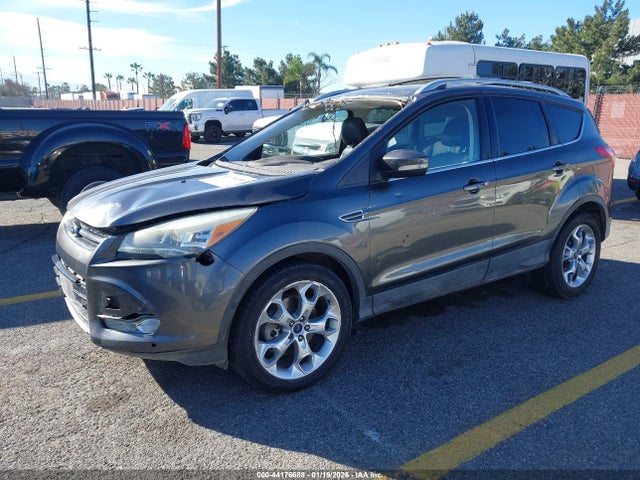 Ford Escape Titanium 2015 1FMCU0J95FUB63044 Image 2