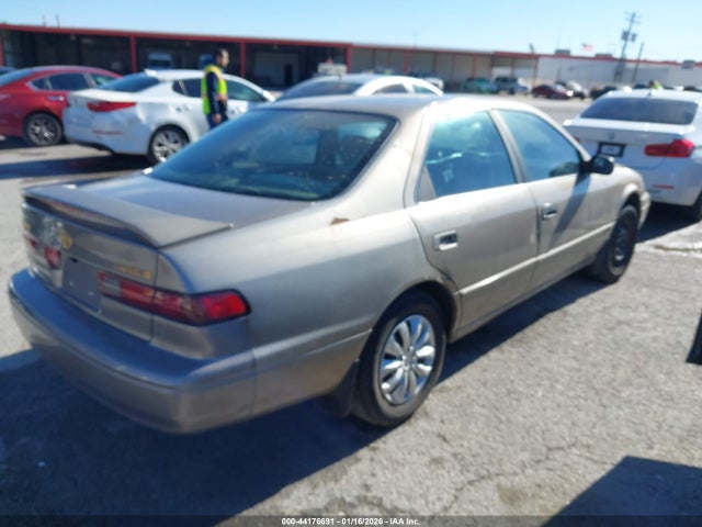 1999 TOYOTA CAMRY 4T1BG22K3XU442591 Photo 3