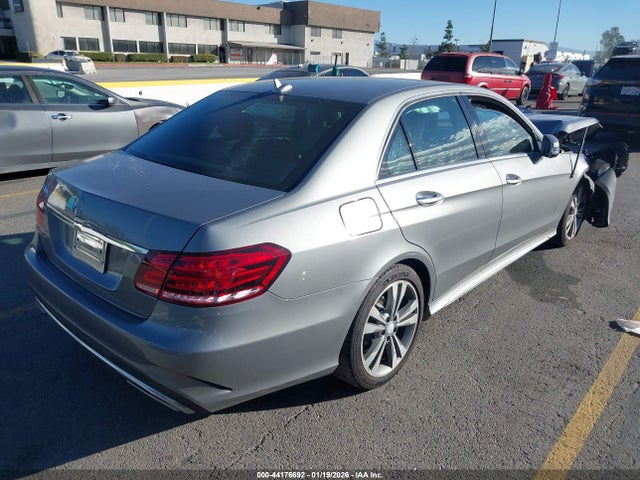 Mercedes-Benz E 350 2015 WDDHF5KB7FB089114 Image 4