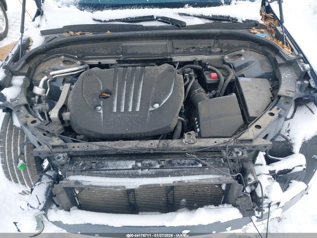 YV4L12RL8R1723523 Volvo Xc60 B5 Plus Dark Theme