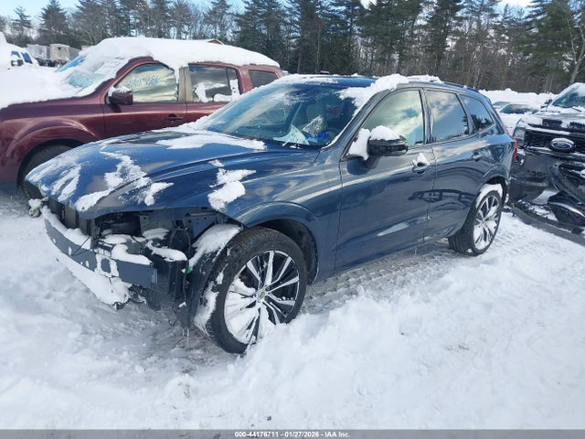 YV4L12RL8R1723523 Volvo Xc60 B5 Plus Dark Theme