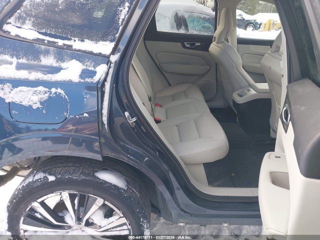 YV4L12RL8R1723523 Volvo Xc60 B5 Plus Dark Theme