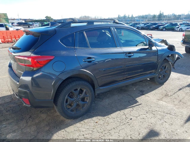 2018 SUBARU CROSSTREK JF2GTABC8J9218351 Photo 3