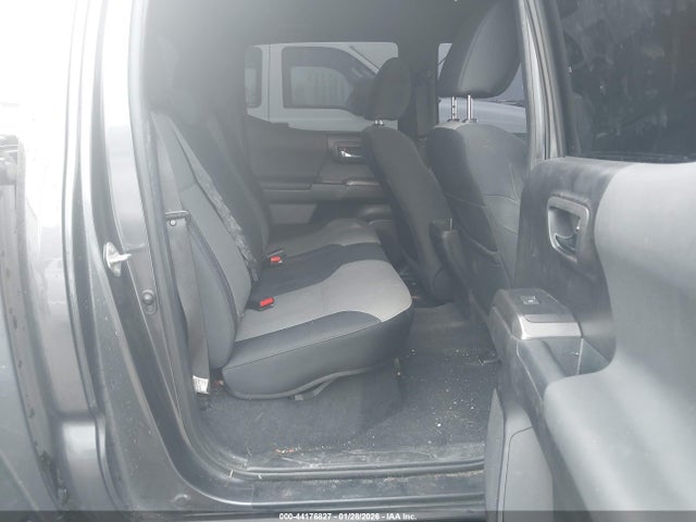 3TMCZ5AN5MM373709 Toyota Tacoma Trd Off-road