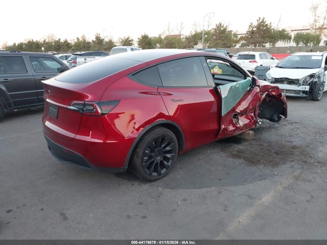 7SAYGDED6RF129542 Tesla Model Y Rwd