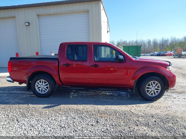 1N6DD0ER8JN758439 Nissan Frontier Sv