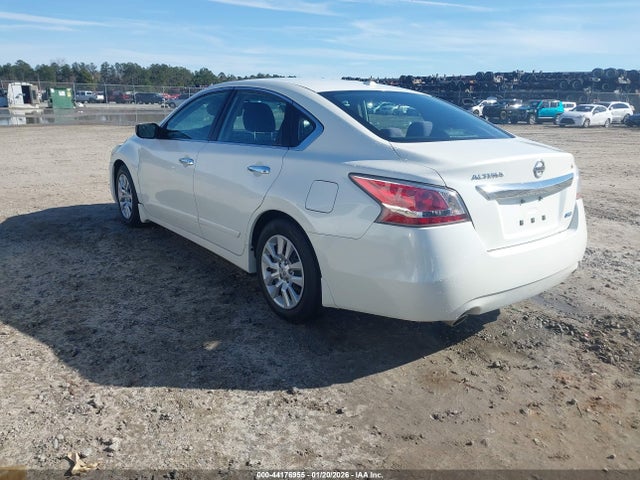 Nissan Altima 2.5 S 2014 1N4AL3APXEC185677 Image 3
