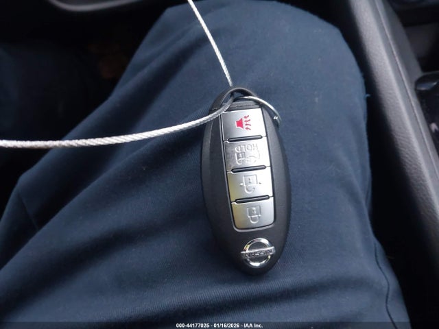 1N4AZ1CP8JC307222 Nissan LEAF SV