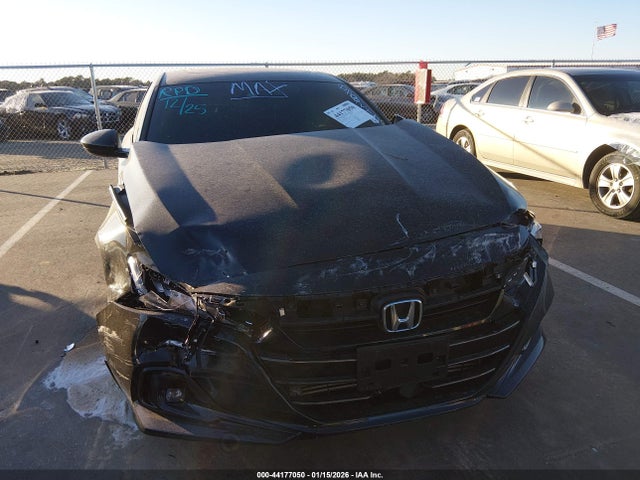 2021 Honda Accord Sport 2.0t მანქანა იყიდება აუქციონზე, vin: 1HGCV2F37MA008240, აუქციონის ნომერი: 44177050