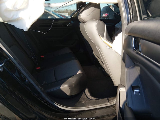 2021 Honda Accord Sport 2.0t მანქანა იყიდება აუქციონზე, vin: 1HGCV2F37MA008240, აუქციონის ნომერი: 44177050