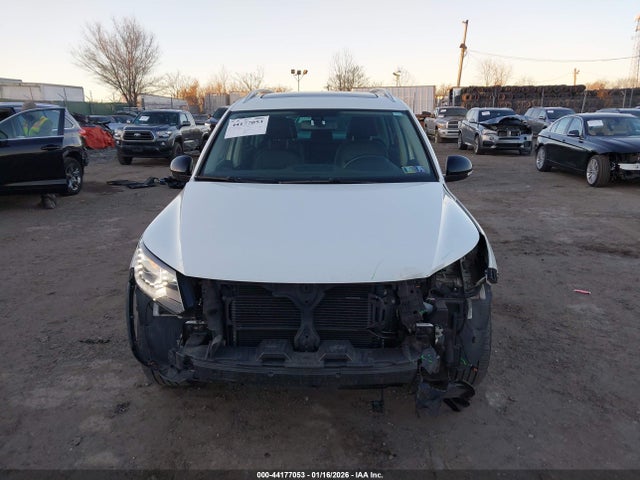 WVGTV7AX9HW507079 Volkswagen Tiguan 2.0t Sport