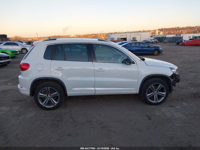 WVGTV7AX9HW507079 Volkswagen Tiguan 2.0t Sport