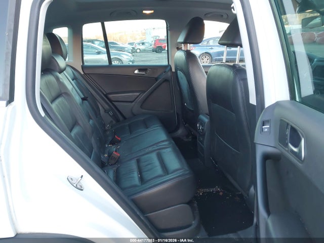 WVGTV7AX9HW507079 Volkswagen Tiguan 2.0t Sport