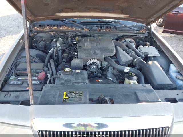 2005 MERCURY GRAND MARQUIS 2MEFM74W35X634447 Photo 9