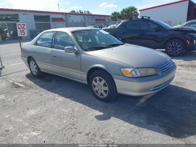 2001 TOYOTA CAMRY JT2BG28K710556757