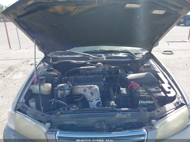 2001 TOYOTA CAMRY JT2BG28K710556757 Photo 9