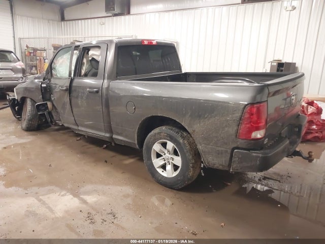 Продаж на аукціоні авто 2019 Ram 1500 Classic Express  4x4 6'4 Box, vin: 1C6RR7FG1KS534147, номер лоту: 44177137
