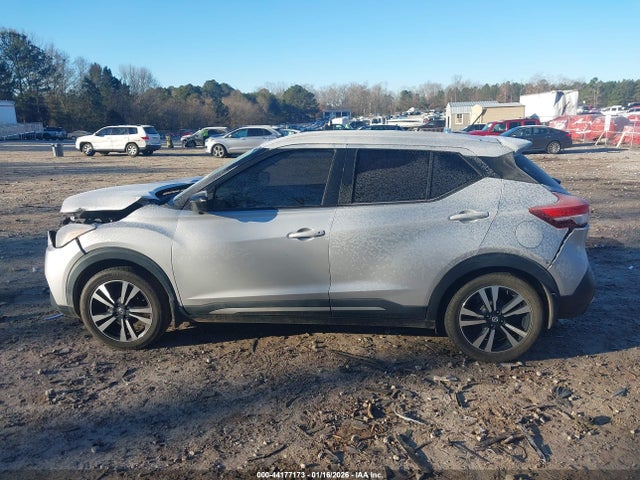 3N1CP5CU8KL515082 Nissan KICKS SR