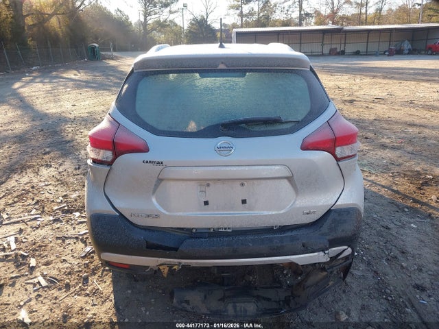 3N1CP5CU8KL515082 Nissan KICKS SR