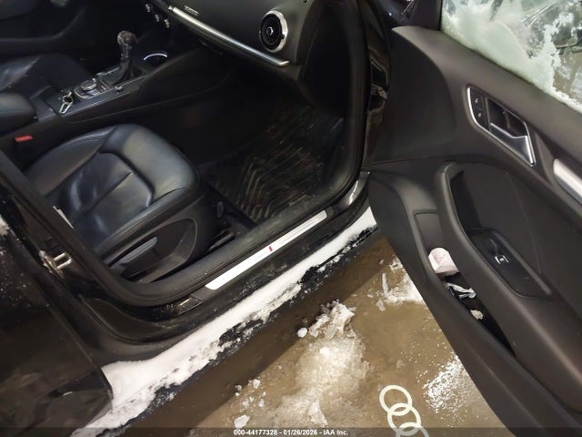 Aukcja sprzedaży 2020 Audi A3 Premium 45 Tfsi S Line Quattro S Tronic, vin: WAUBEGFF3LA097964, numer aukcji: 44177328