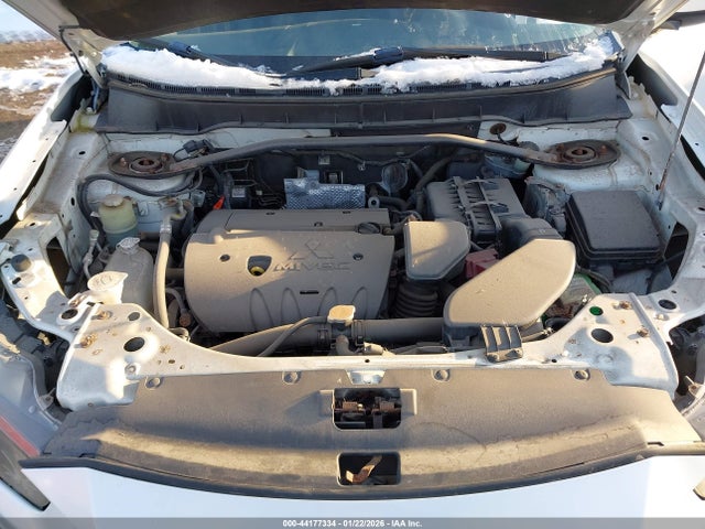 44177334 :رقم المزاد ، JA4AT2AW1AZ012742 vin ، 2010 Mitsubishi Outlander Es مزاد بيع