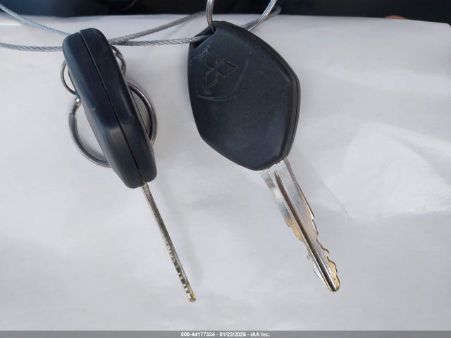 44177334 :رقم المزاد ، JA4AT2AW1AZ012742 vin ، 2010 Mitsubishi Outlander Es مزاد بيع