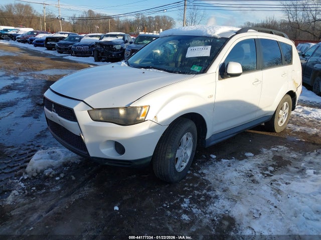 44177334 :رقم المزاد ، JA4AT2AW1AZ012742 vin ، 2010 Mitsubishi Outlander Es مزاد بيع