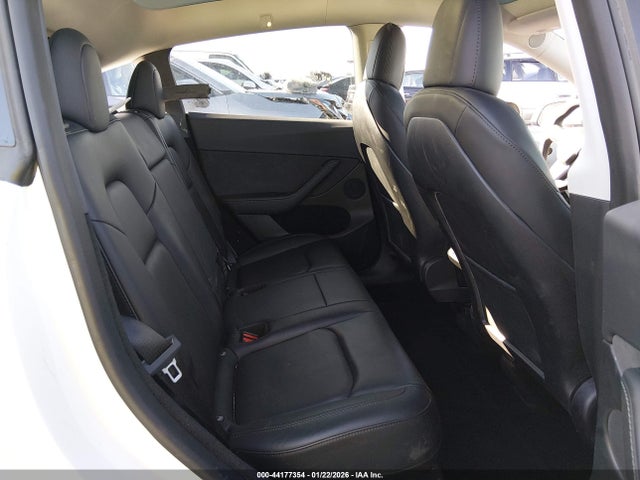 2023 TESLA MODEL Y 7SAYGDEE6PF676364 Photo 7