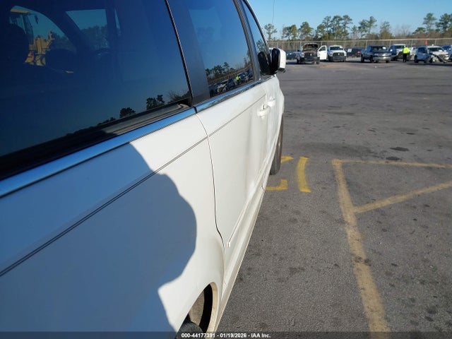 2008 CHRYSLER TOWN & COUNTRY 2A8HR54P08R637722 Photo 5