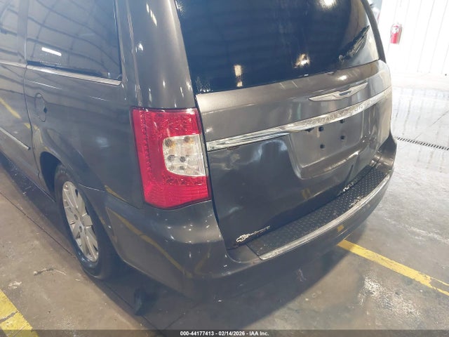 Продаж на аукціоні авто 2015 Chrysler Town & Country Touring, vin: 2C4RC1BG4FR504919, номер лоту: 44177413