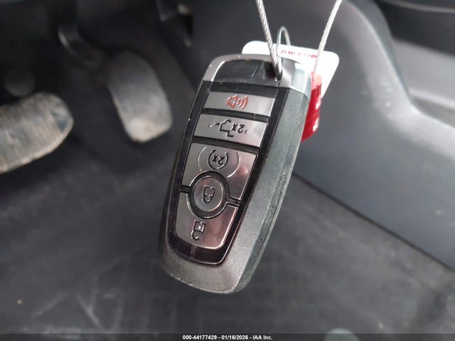 1FTFW3L84RFB59187 Ford F-150 Xlt