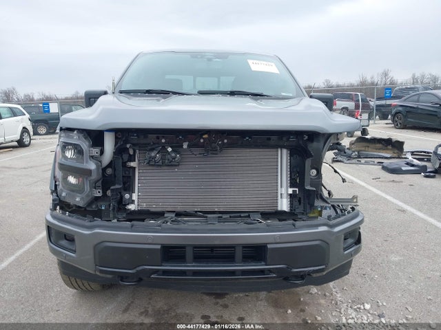 1FTFW3L84RFB59187 Ford F-150 Xlt