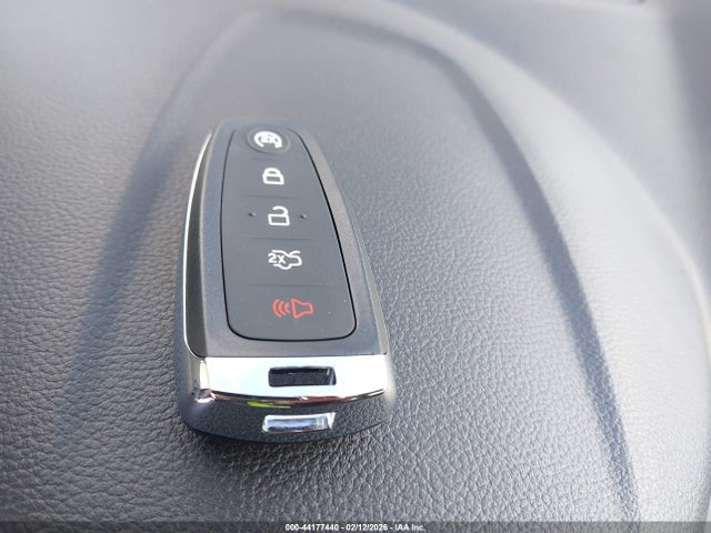 2016 FORD C-MAX ENERGI 1FADP5CU4GL100559 Photo 10